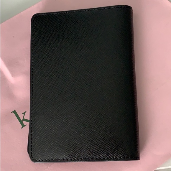 Kate Spade Passport case in Black Leather. NWT - Picture 5 of 7
